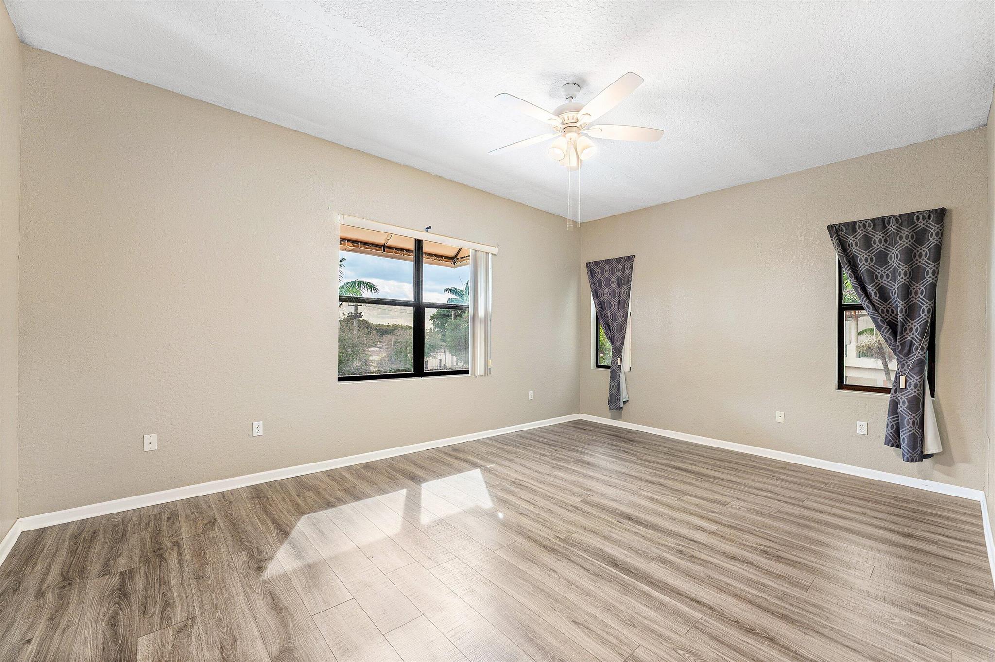 PARK PLACE AT THE LAKES - Residential