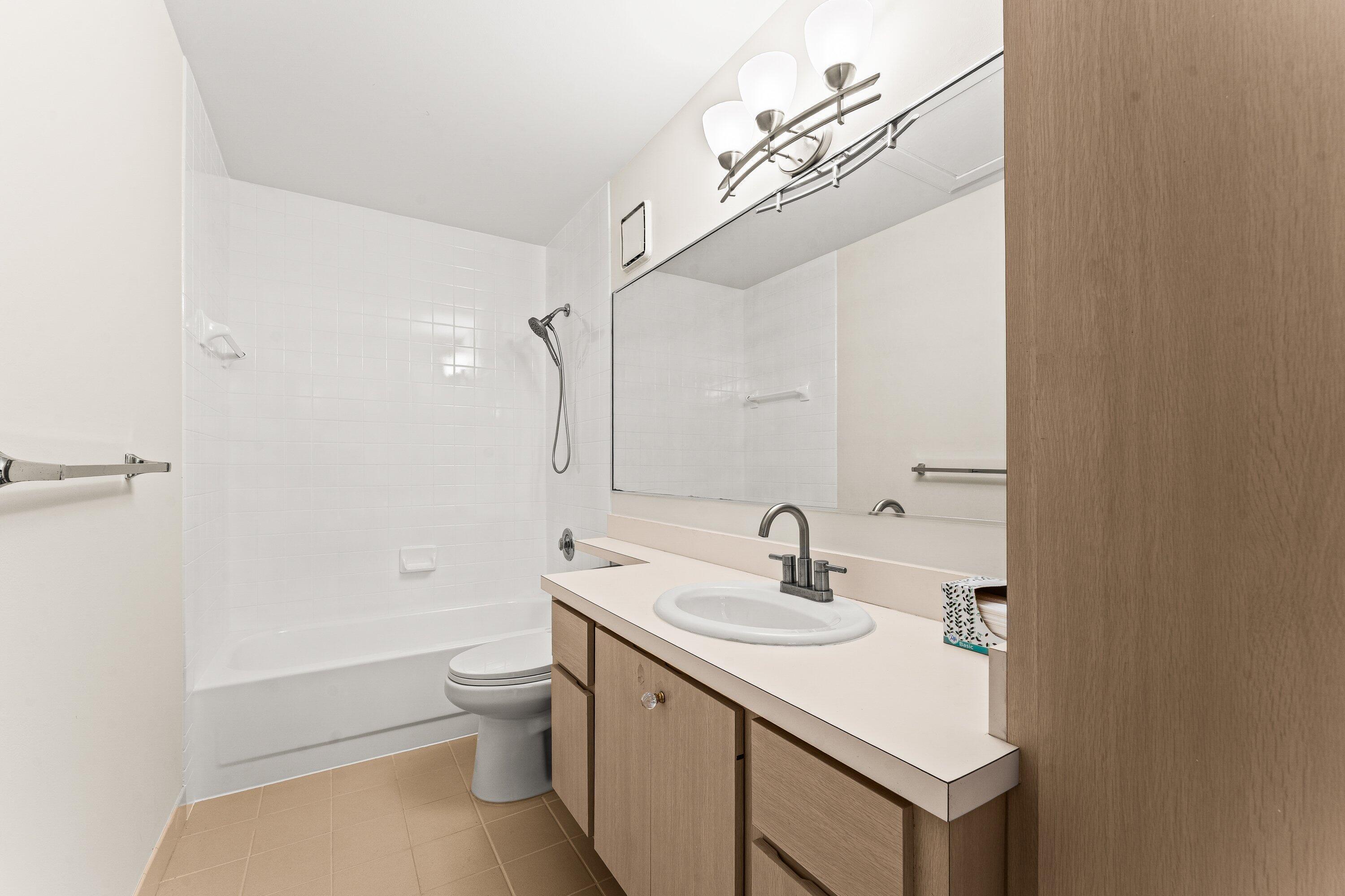 STAMFORD AT THE VILLAGES OF PALM BEACH L - Residential