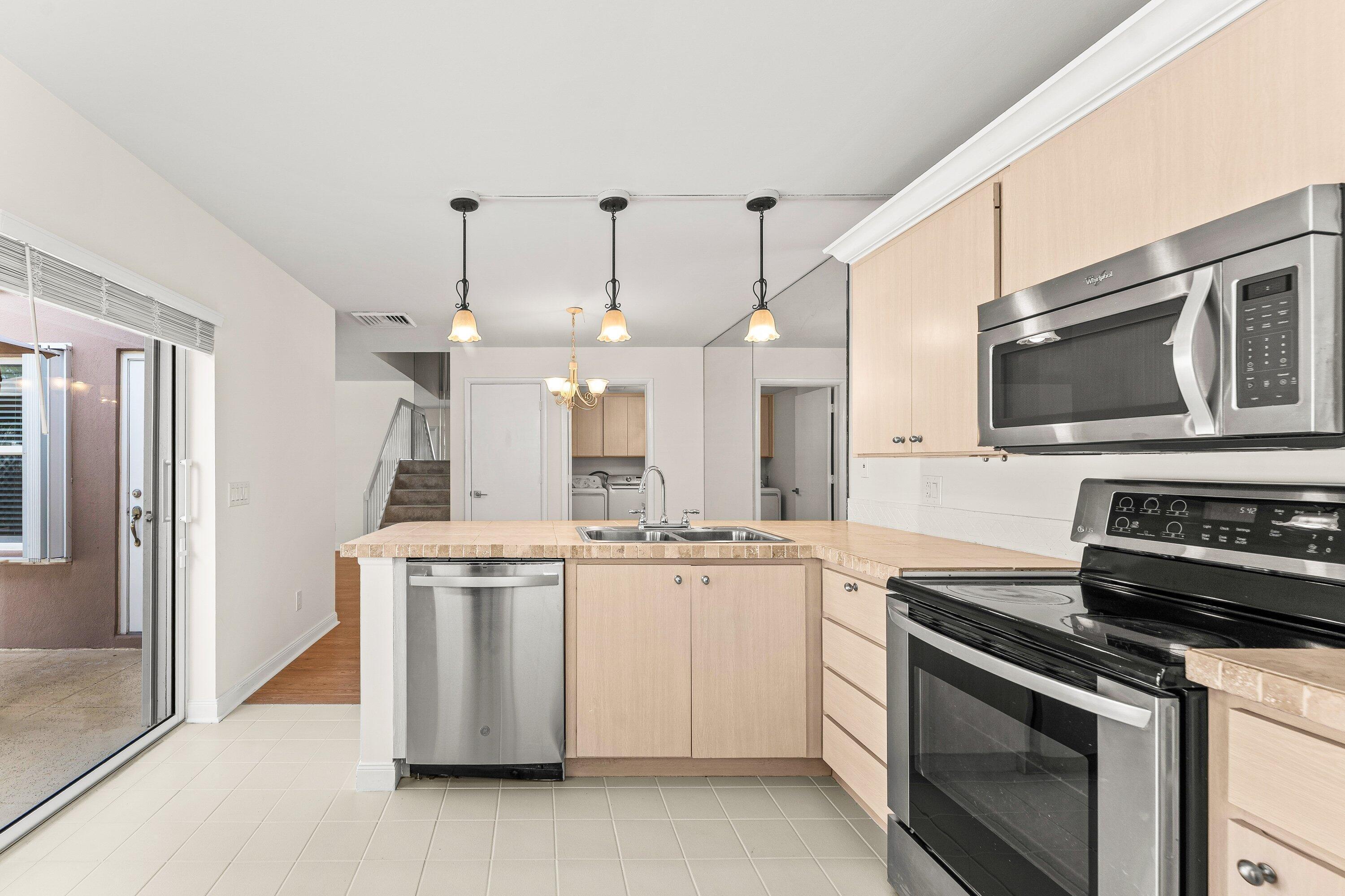 STAMFORD AT THE VILLAGES OF PALM BEACH L - Residential