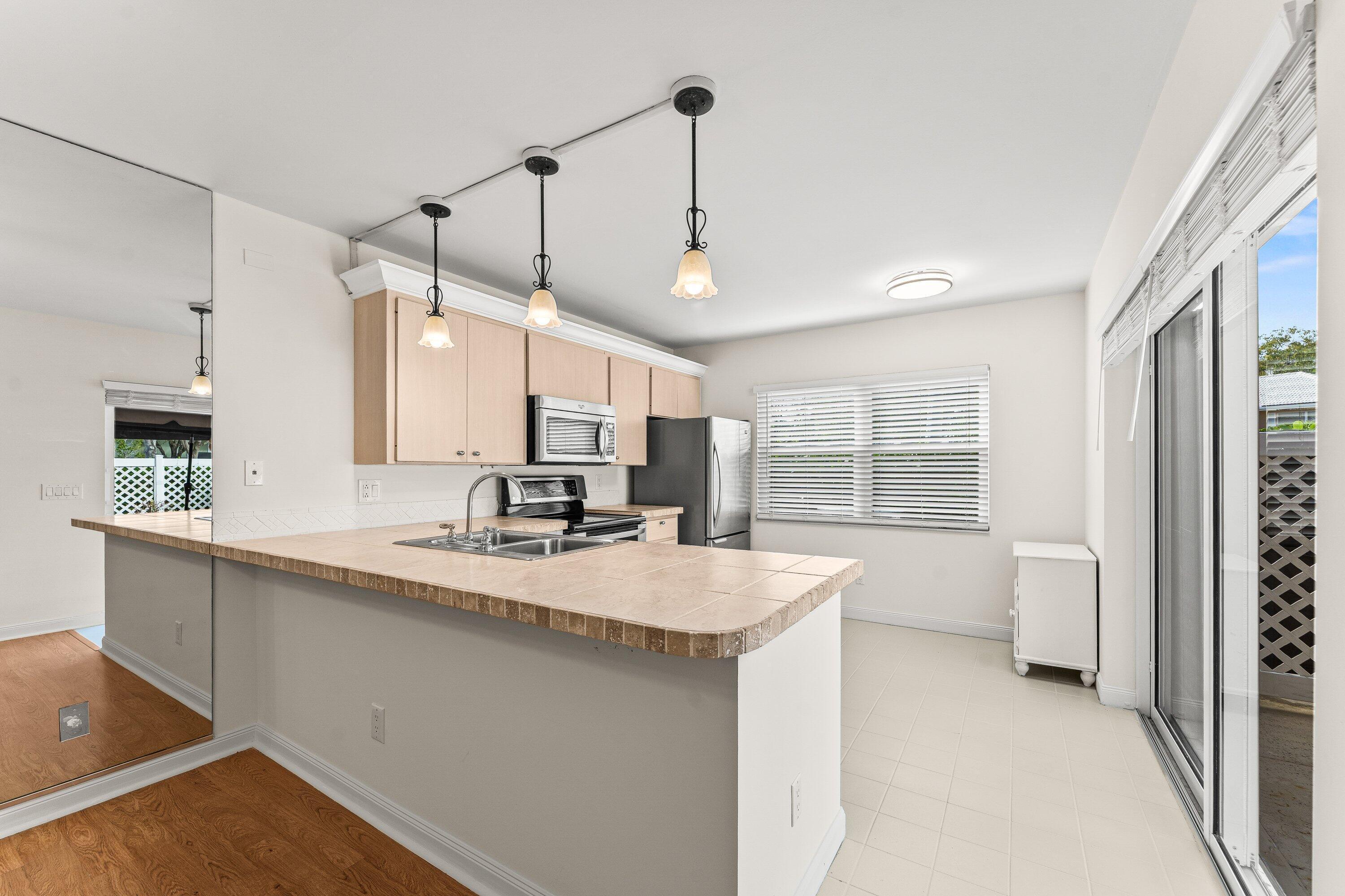 STAMFORD AT THE VILLAGES OF PALM BEACH L - Residential