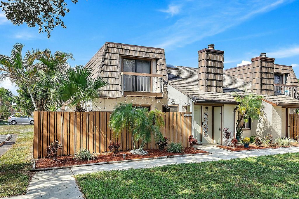 Photo of 4012 Palm Bay Circle Circle #D, West Palm Beach, FL 33406 (MLS # R11038067)