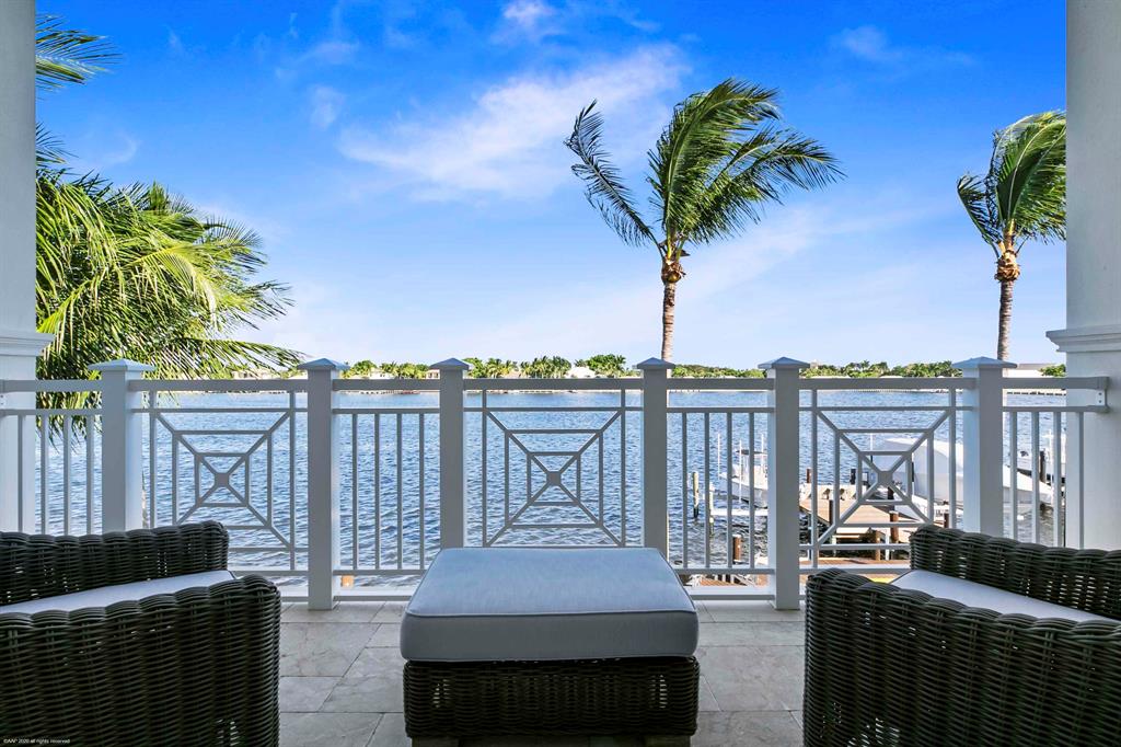 HIDDEN KEY - Residential