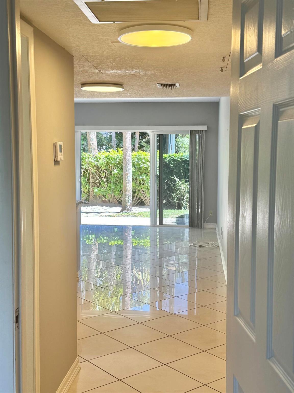 505 NE 20th Avenue NE 110