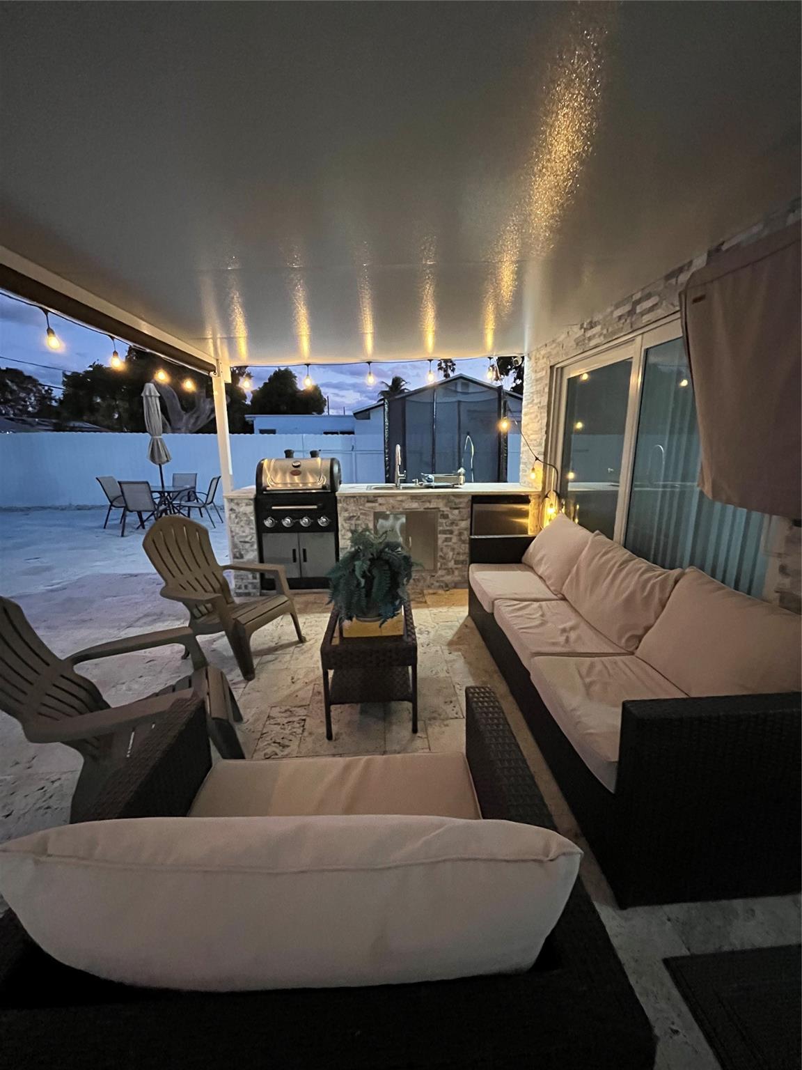 PALM SPRINGS VILLAGE 5 - Residential