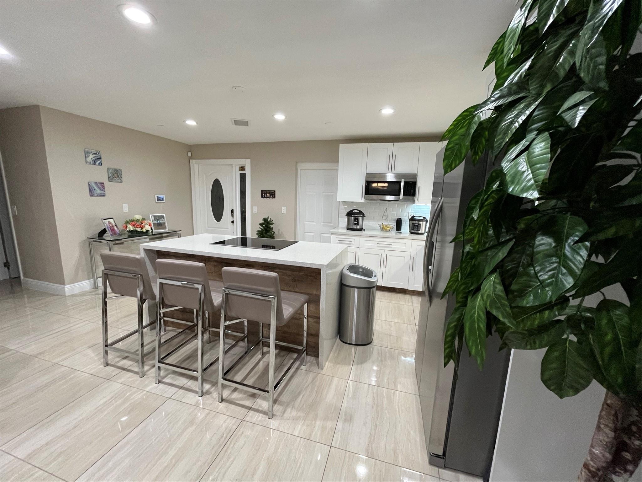 PALM SPRINGS VILLAGE 5 - Residential
