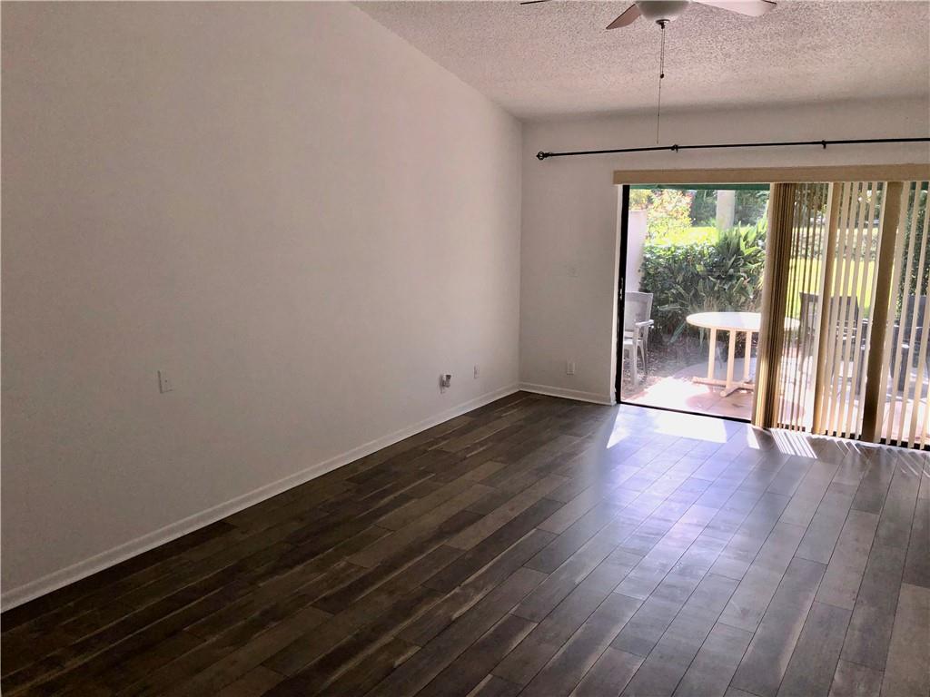 L Ambiance Via Verde - Residential Lease