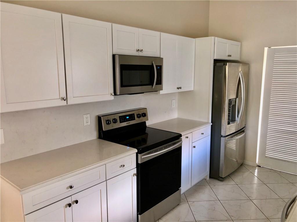 L Ambiance Via Verde - Residential Lease