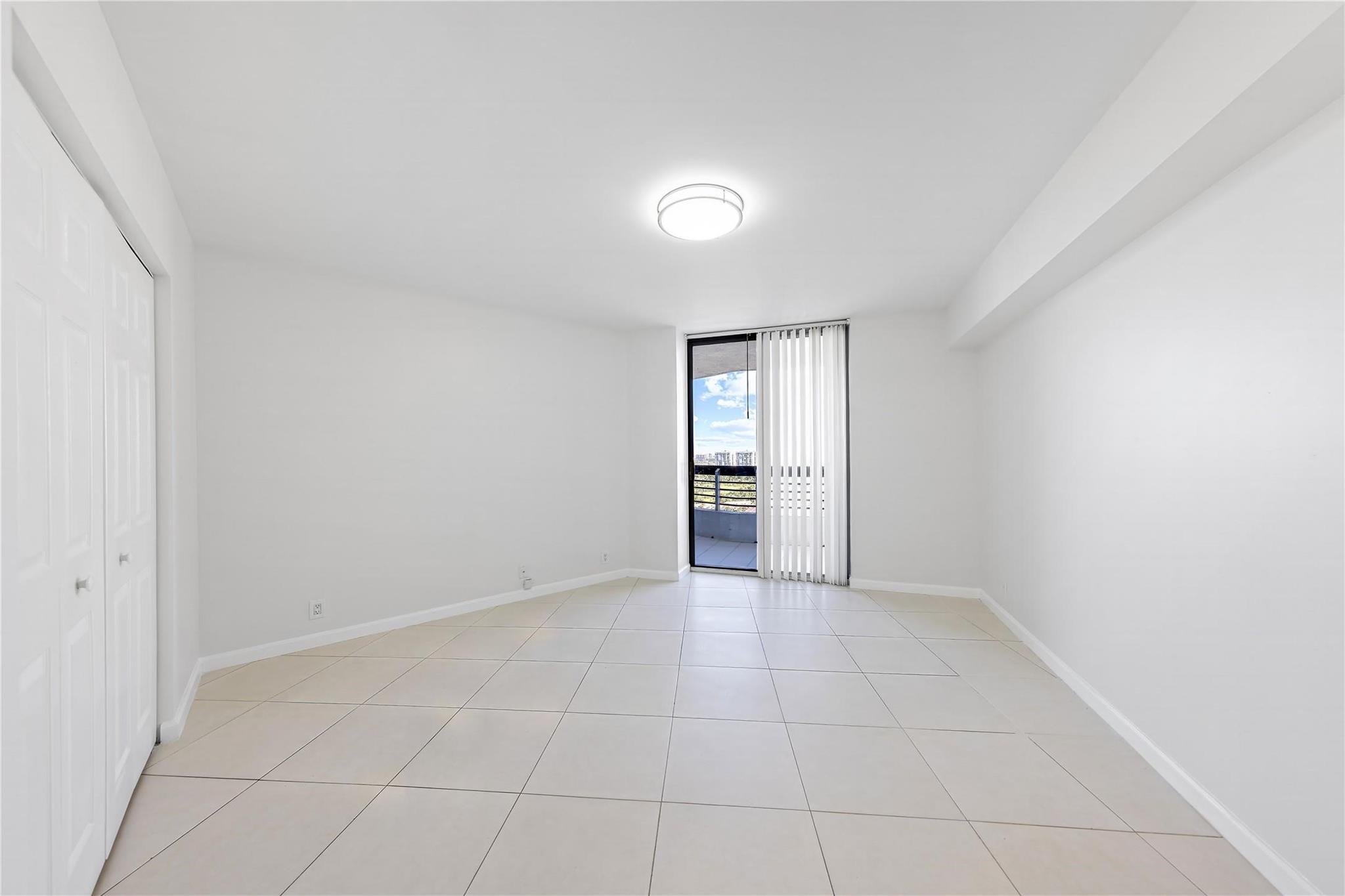 MYSTIC POINTE TOWER 500 C - Residential Lease
