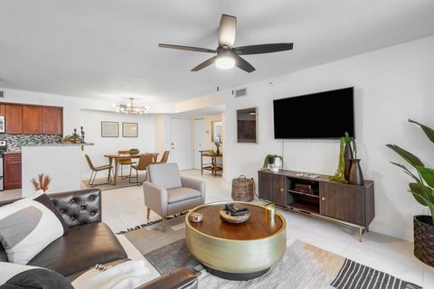 120 Yacht Club Way 103 Hypoluxo FL 33462