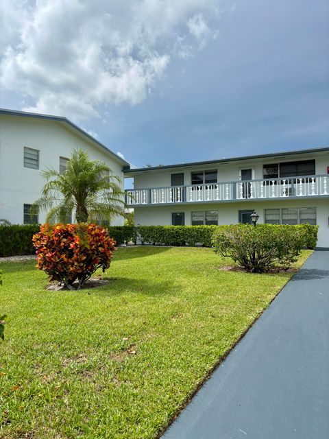 76 Cambridge D West Palm Beach FL 33417