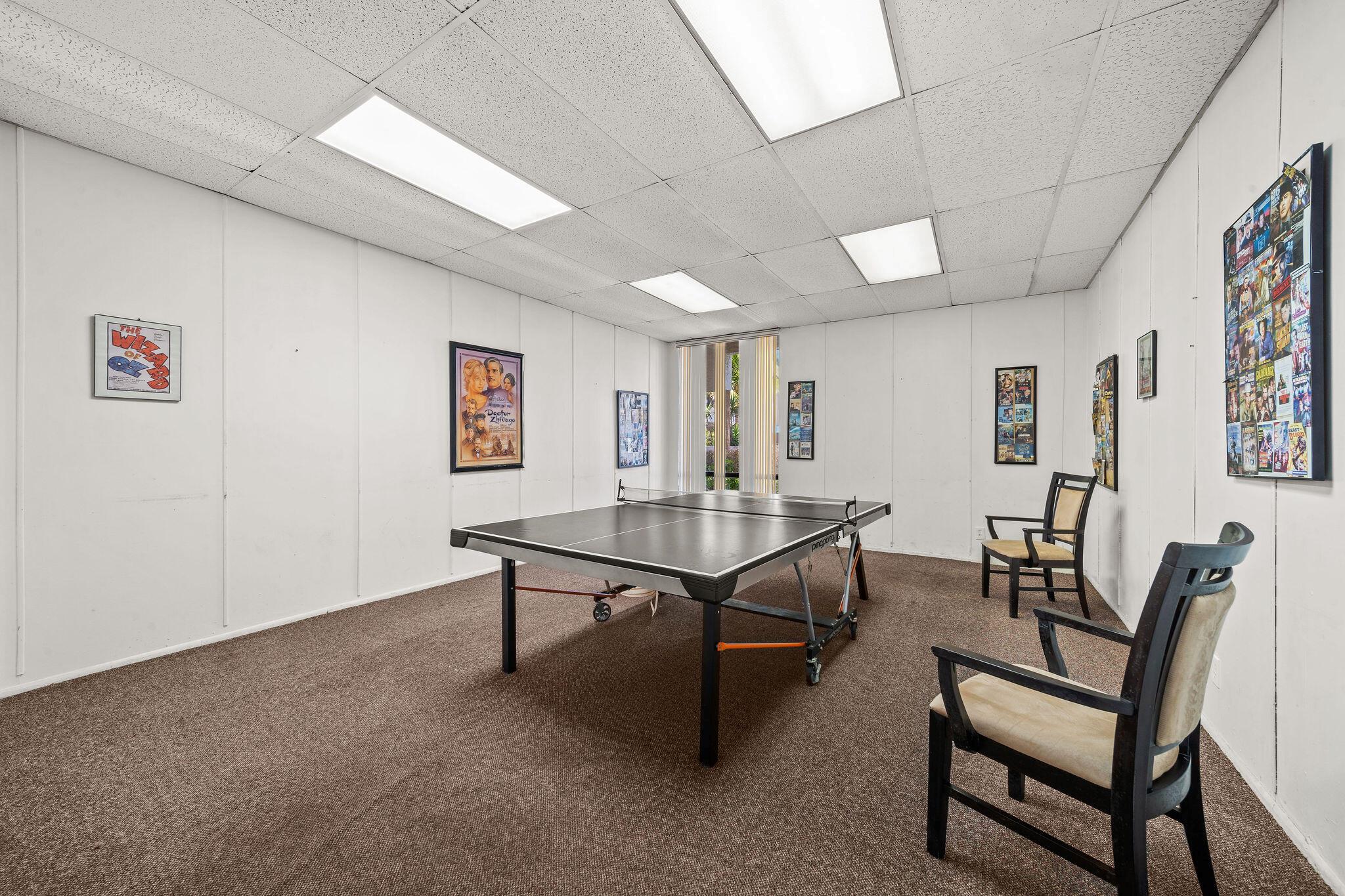 ALLINGTON TOWERS CONDO - Residential