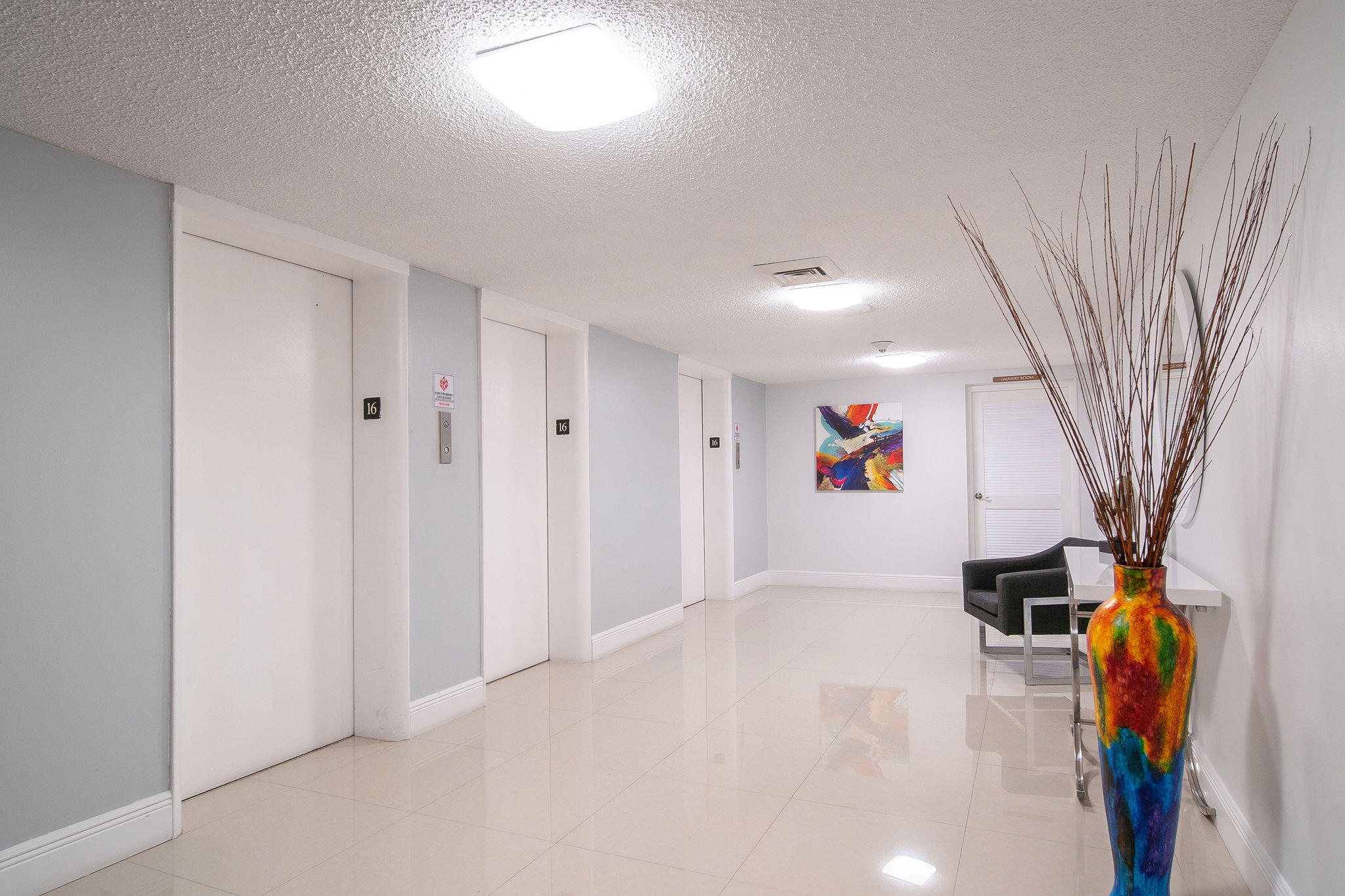 ALLINGTON TOWERS CONDO - Residential