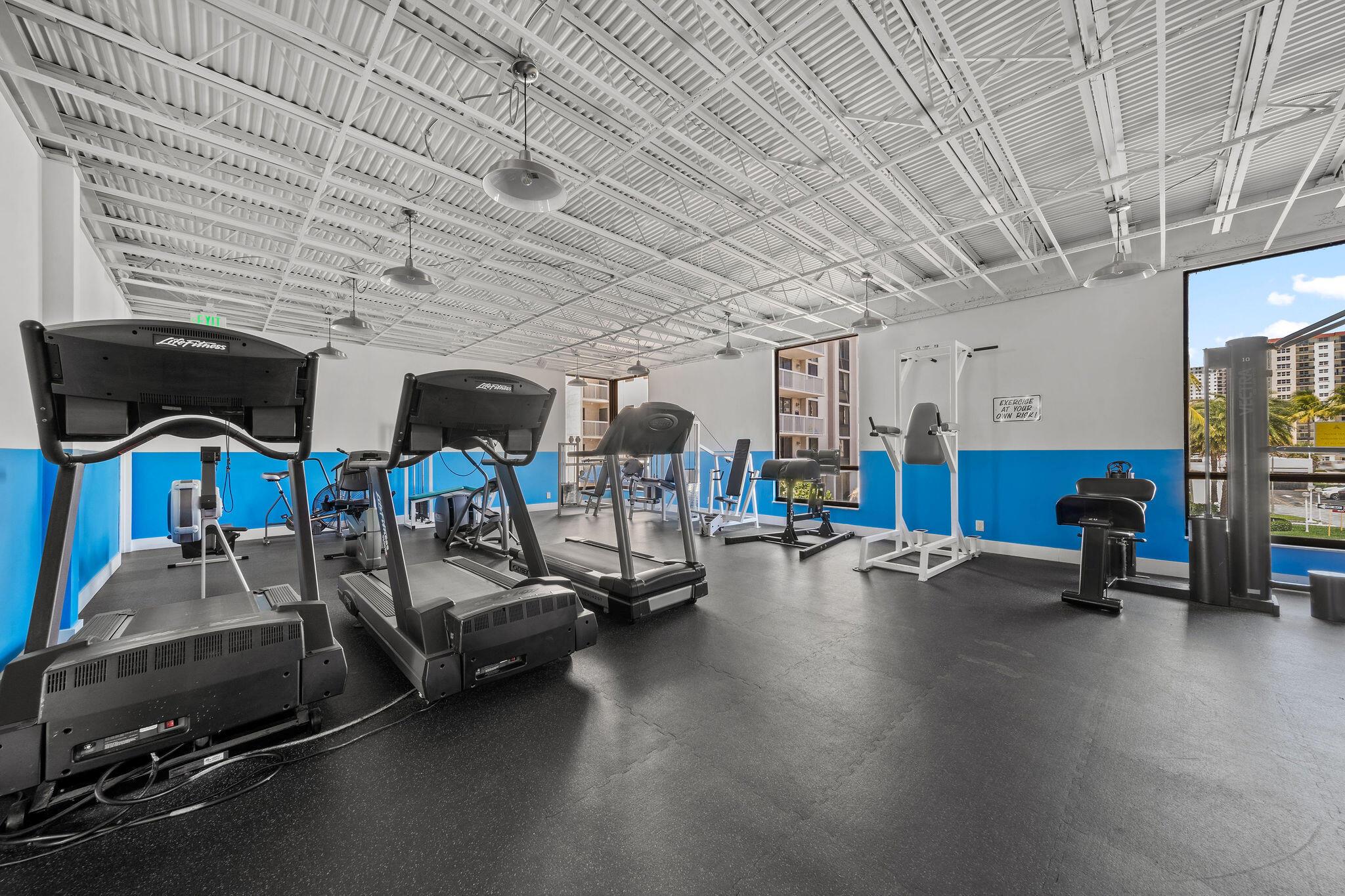 ALLINGTON TOWERS CONDO - Residential