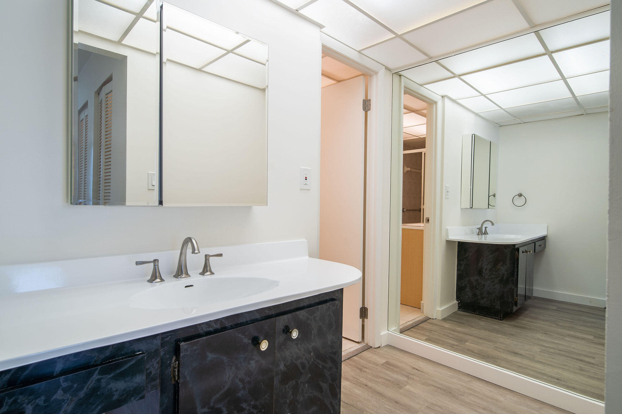 ALLINGTON TOWERS CONDO - Residential