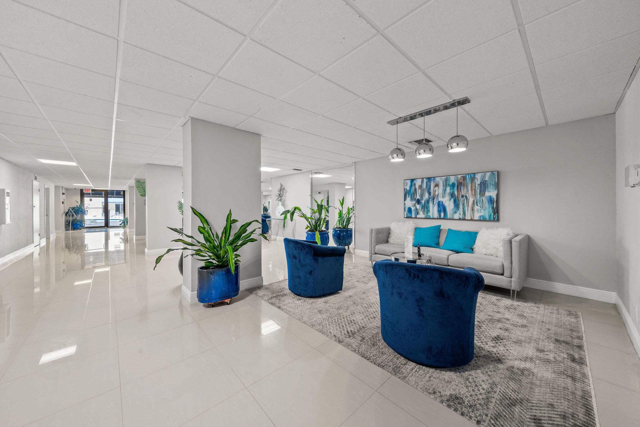 ALLINGTON TOWERS CONDO - Residential