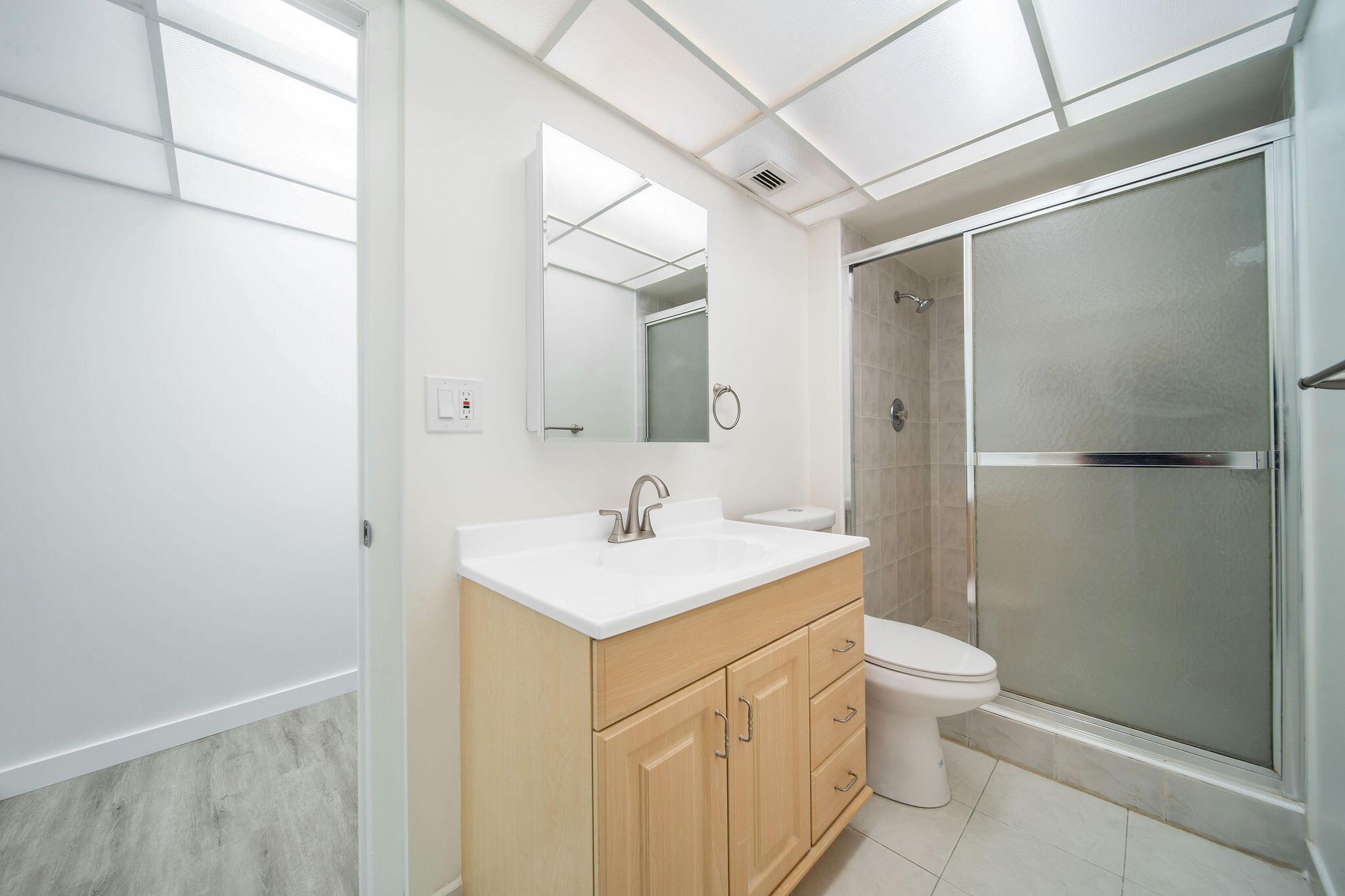 ALLINGTON TOWERS CONDO - Residential