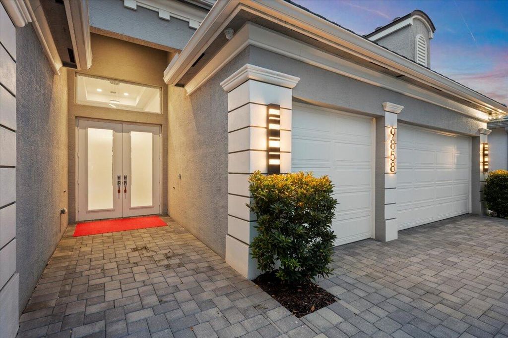 Photo of 9858 Pecorino Isle, Boynton Beach, FL 33473 (MLS # R11133519)