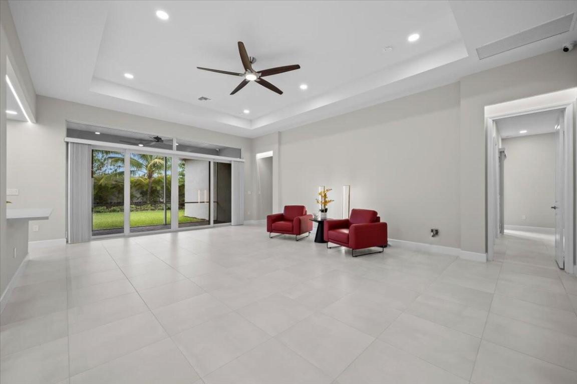 9858 Pecorino Isle Isle