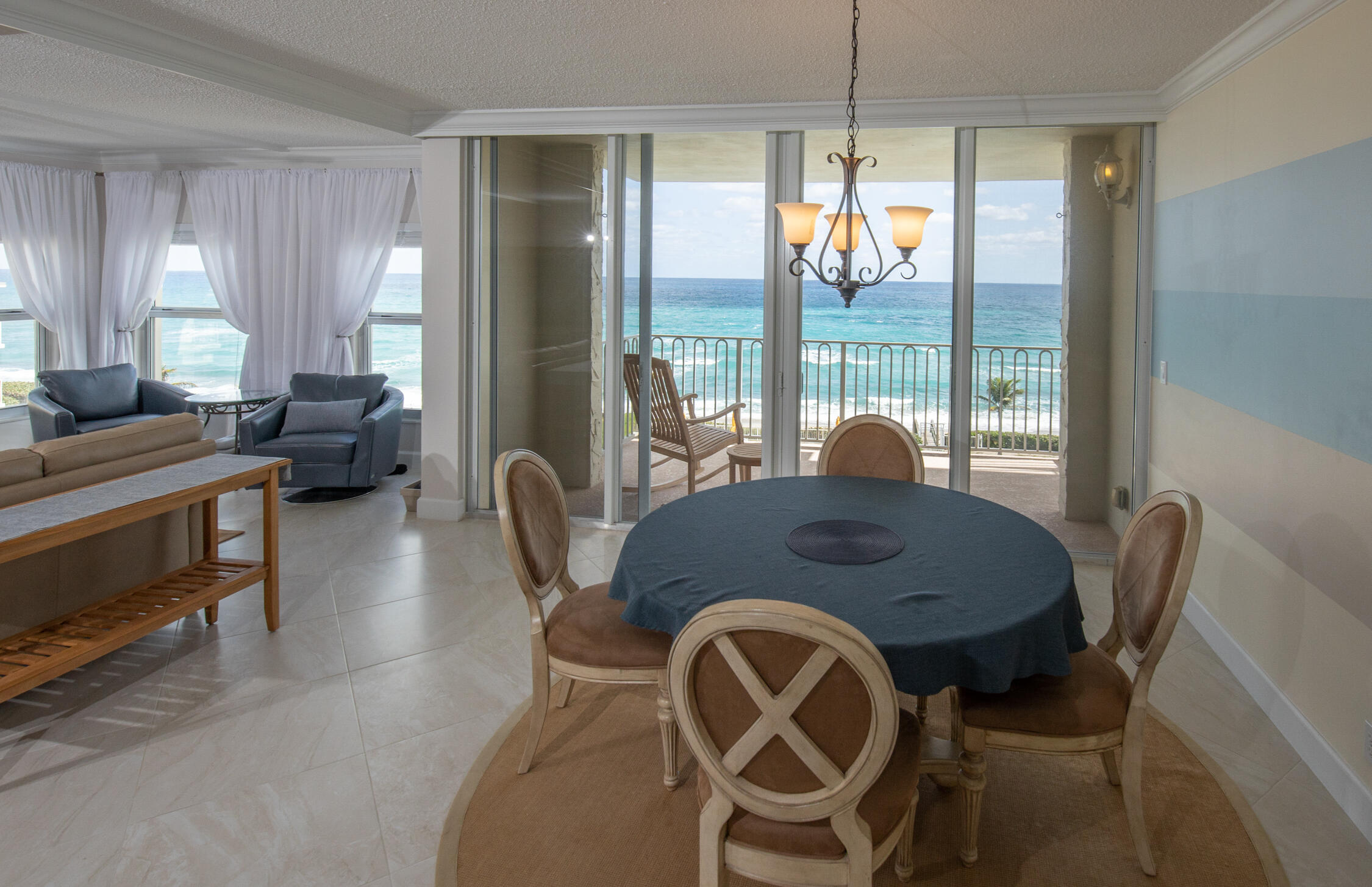 LA RENAISSANCE Direct Ocean - Residential