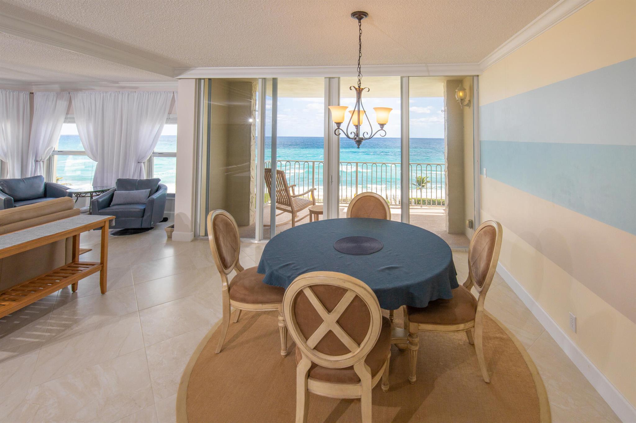 LA RENAISSANCE Direct Oce - Residential