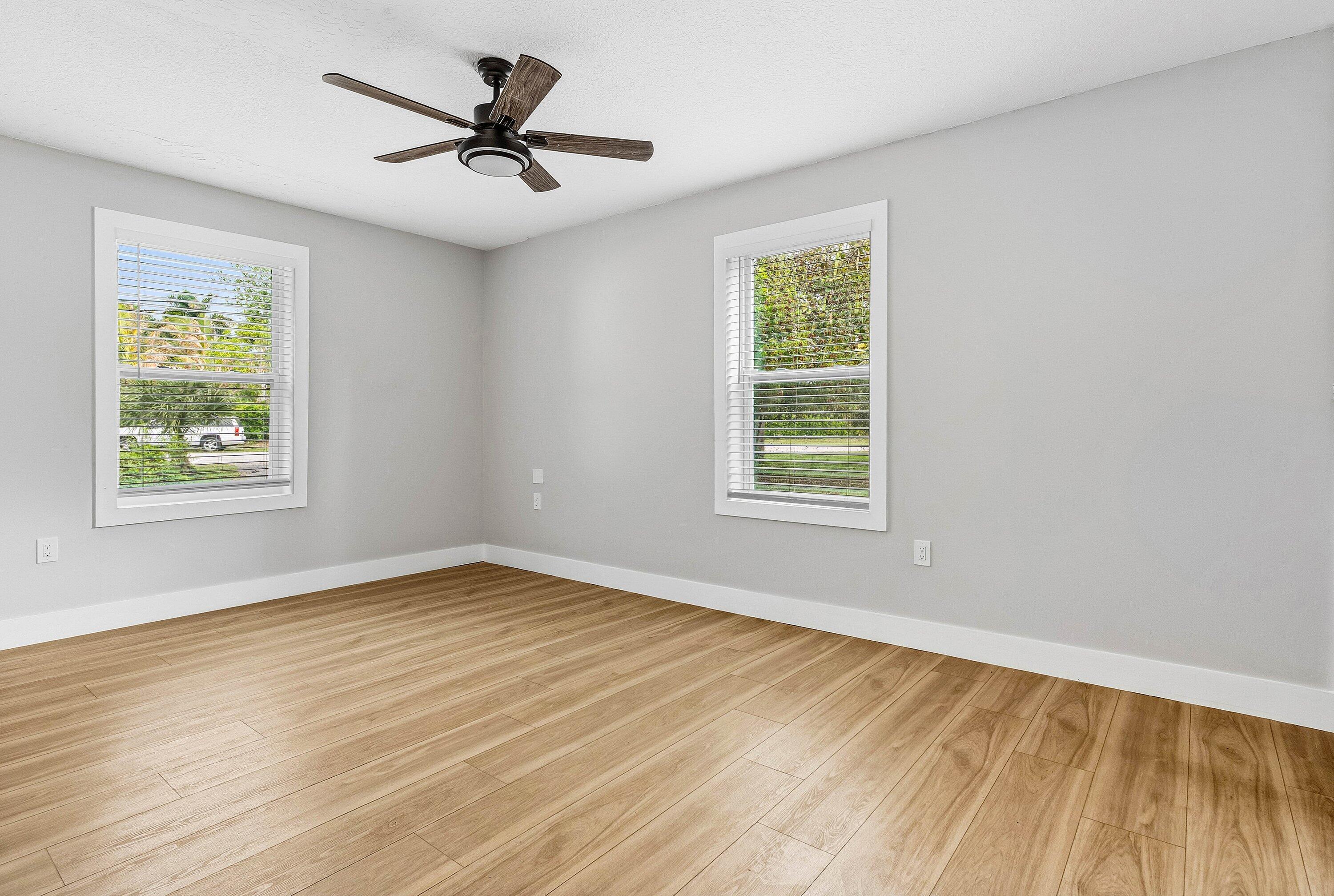 The Acreage - Residential