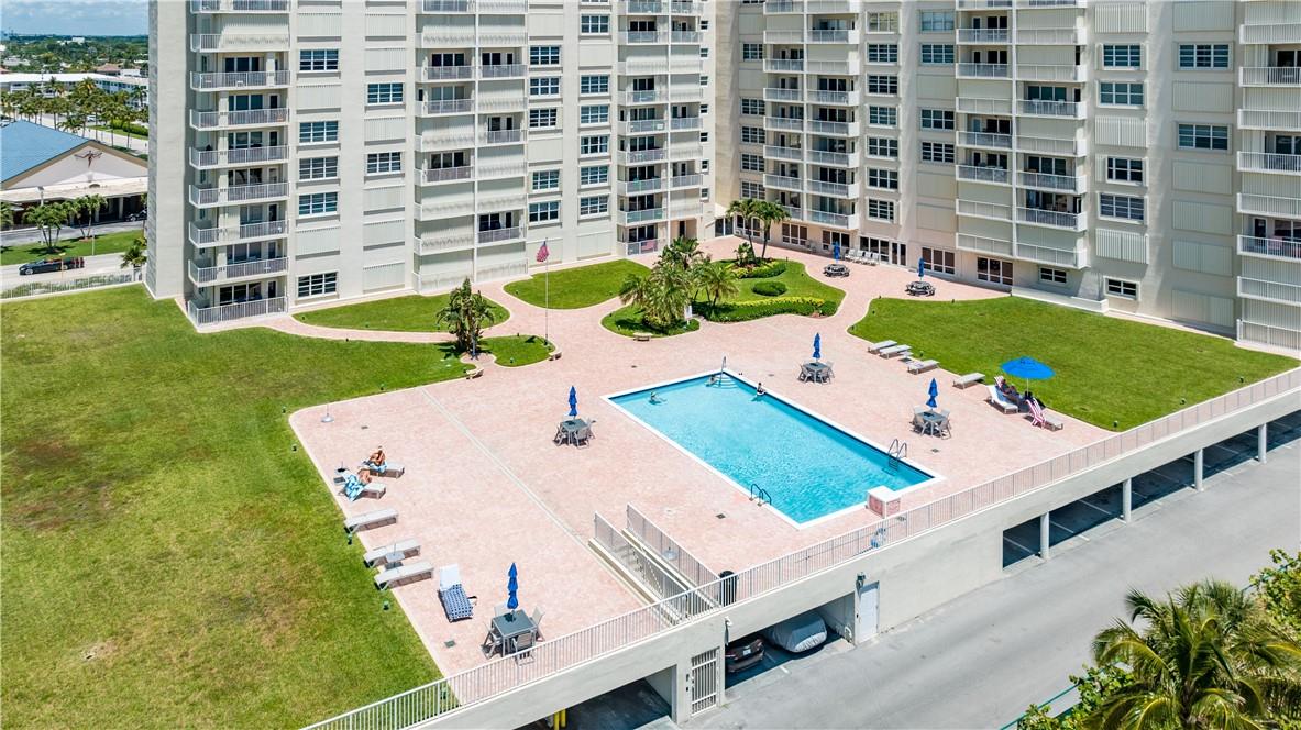 Admiralty Towers - Residential