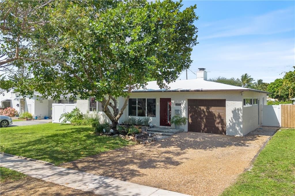 Photo of 1433 NE 17th Way, Fort Lauderdale, FL 33304 (MLS # F10375664)