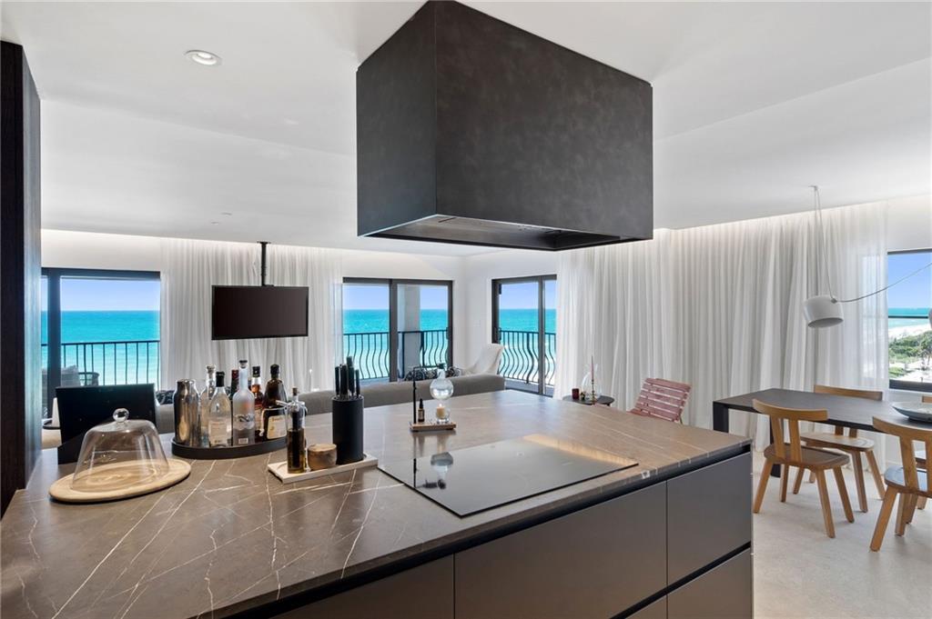 GALERIA CONDO - Residential Lease