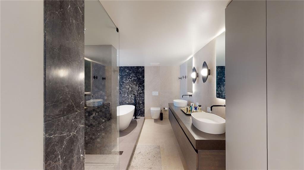 GALERIA CONDO - Residential Lease