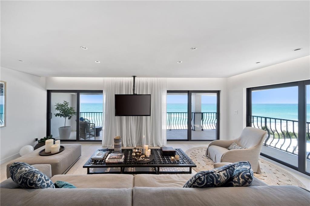 GALERIA CONDO - Residential Lease