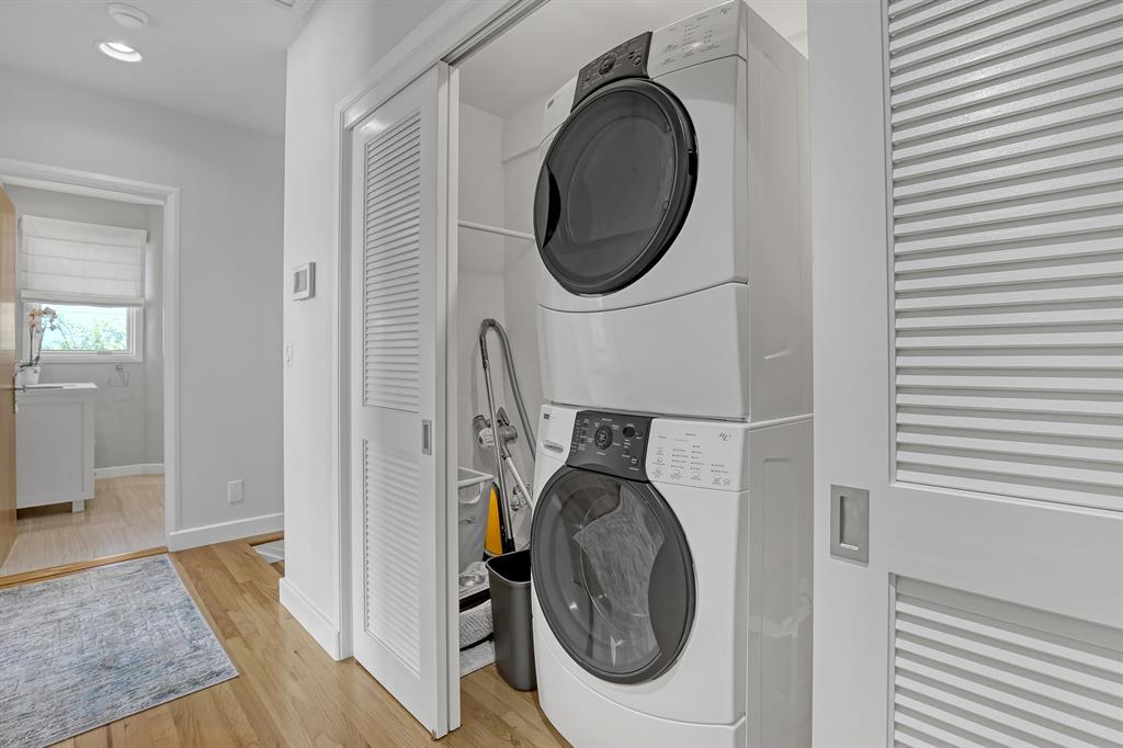 PROSPERITY BAY VILLAGE - Residential