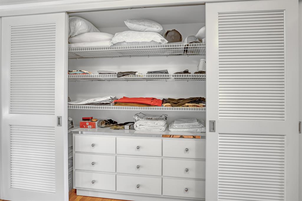 PROSPERITY BAY VILLAGE - Residential