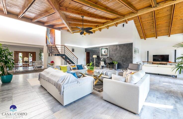 Los Lagos, Casa de Campo, - Residential