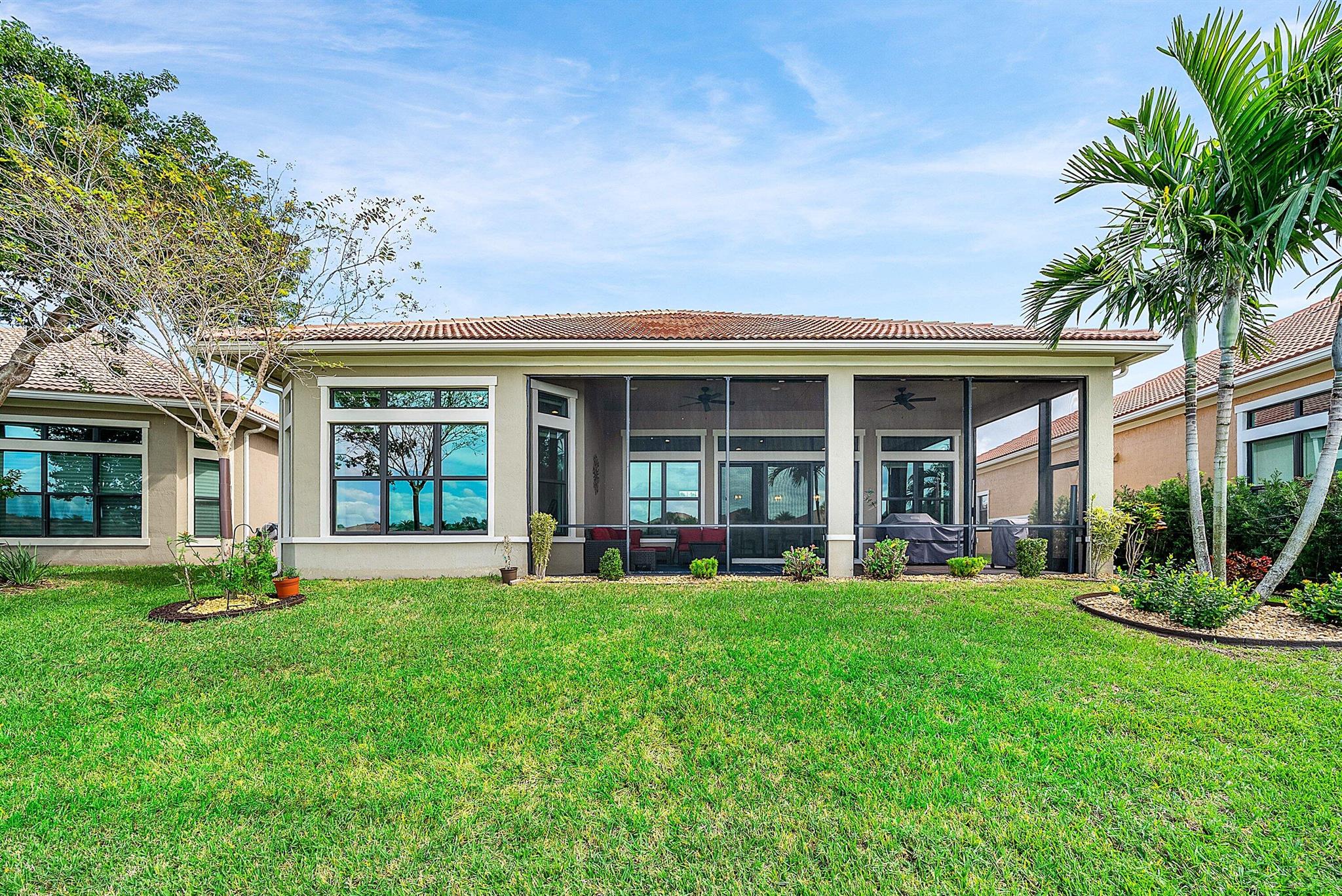 PARKLAND ROYALE - Residential