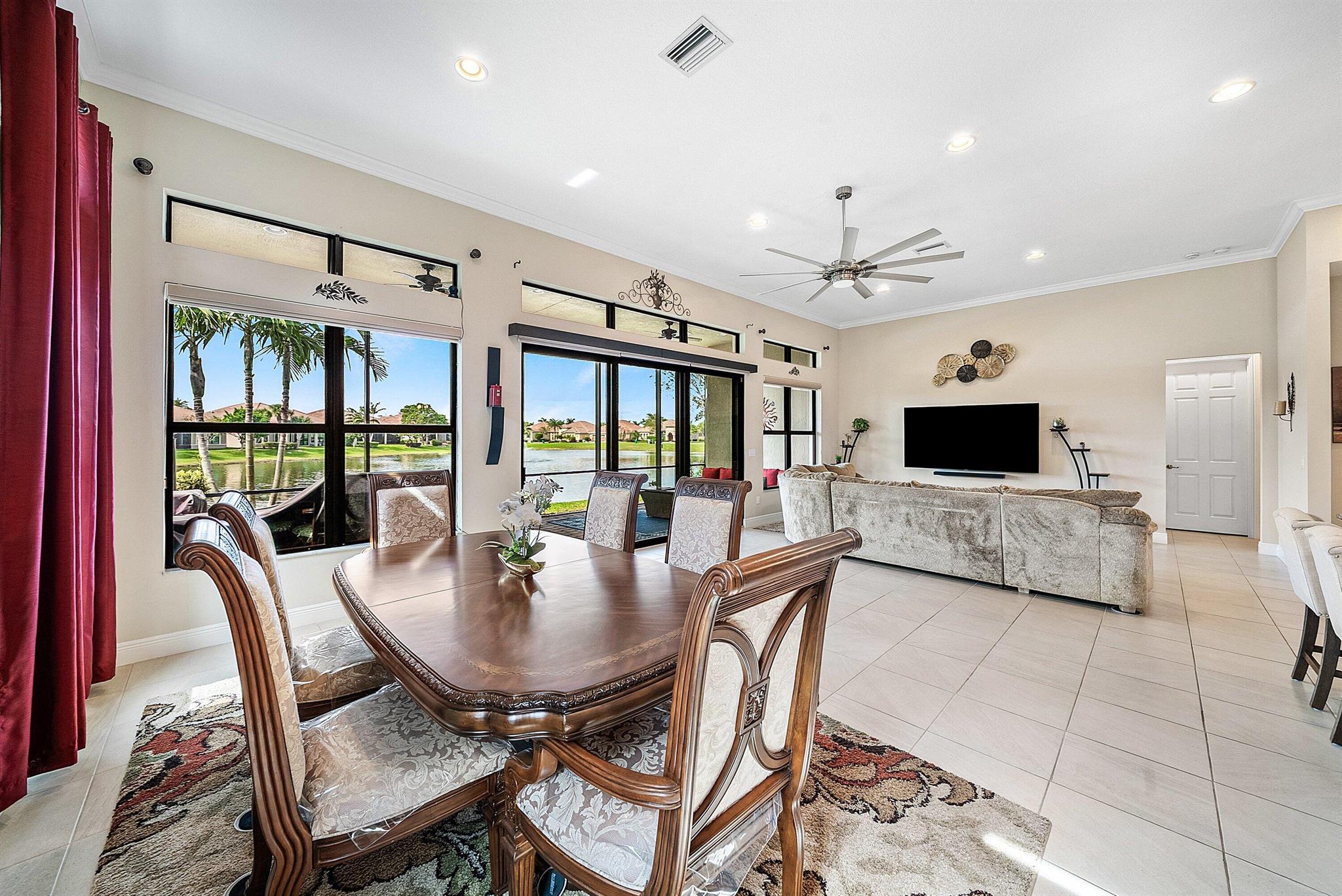 PARKLAND ROYALE - Residential