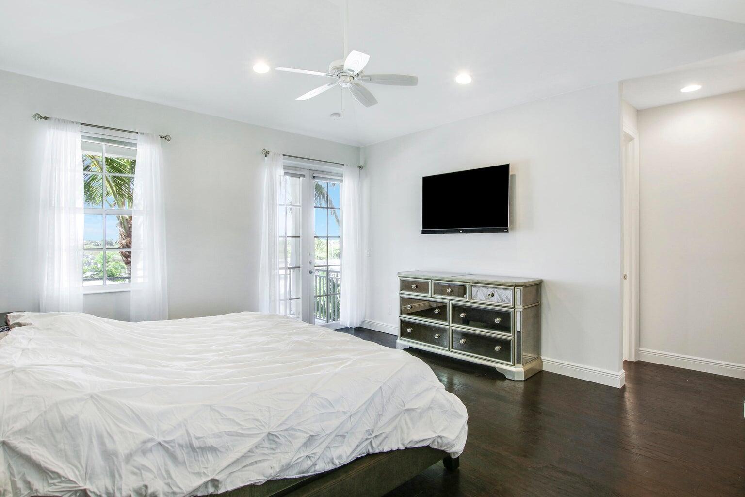 OCEAN BREEZE TOWNHOMES AT JUNO BEACH - Residential Lease