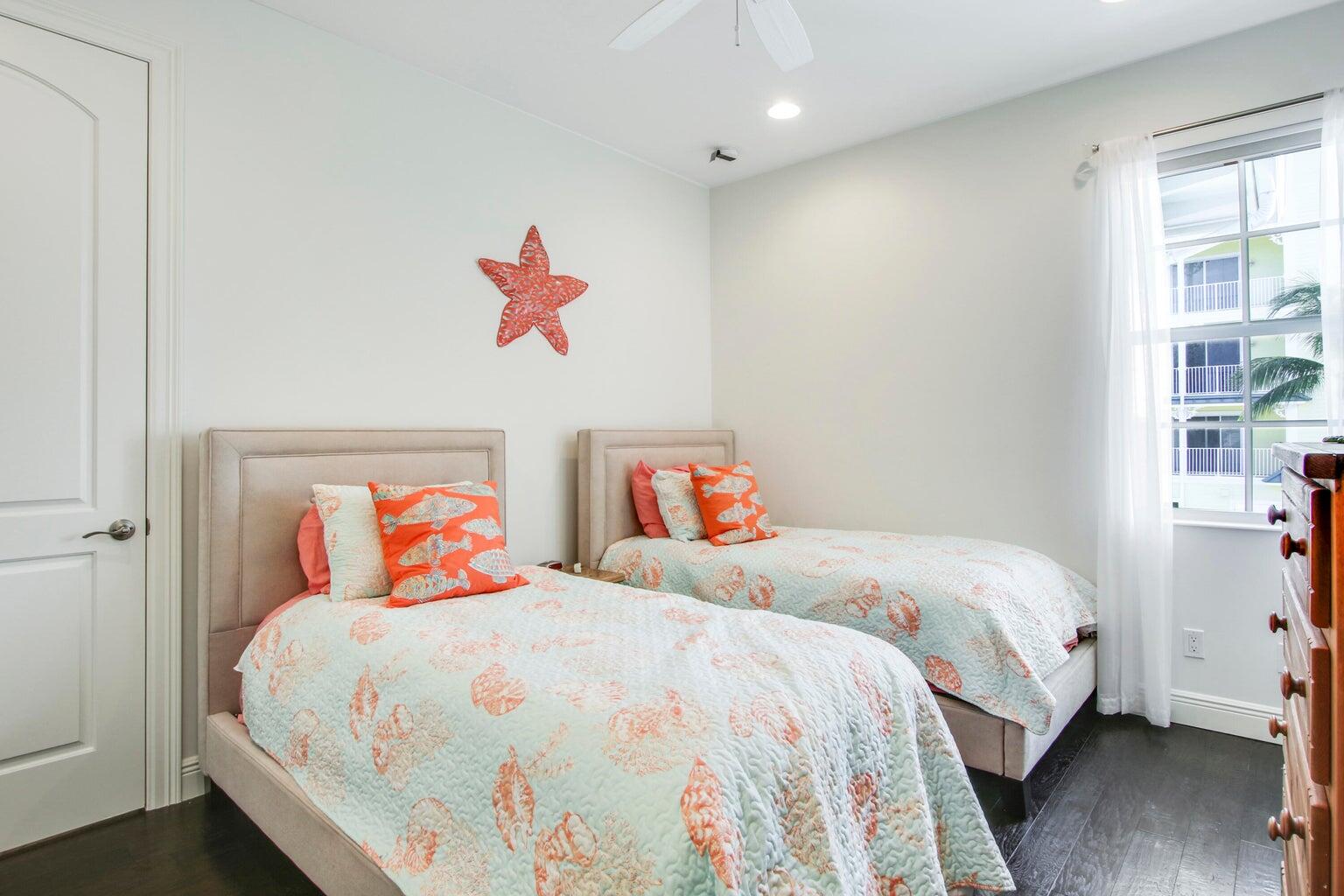 OCEAN BREEZE TOWNHOMES AT JUNO BEACH - Residential Lease