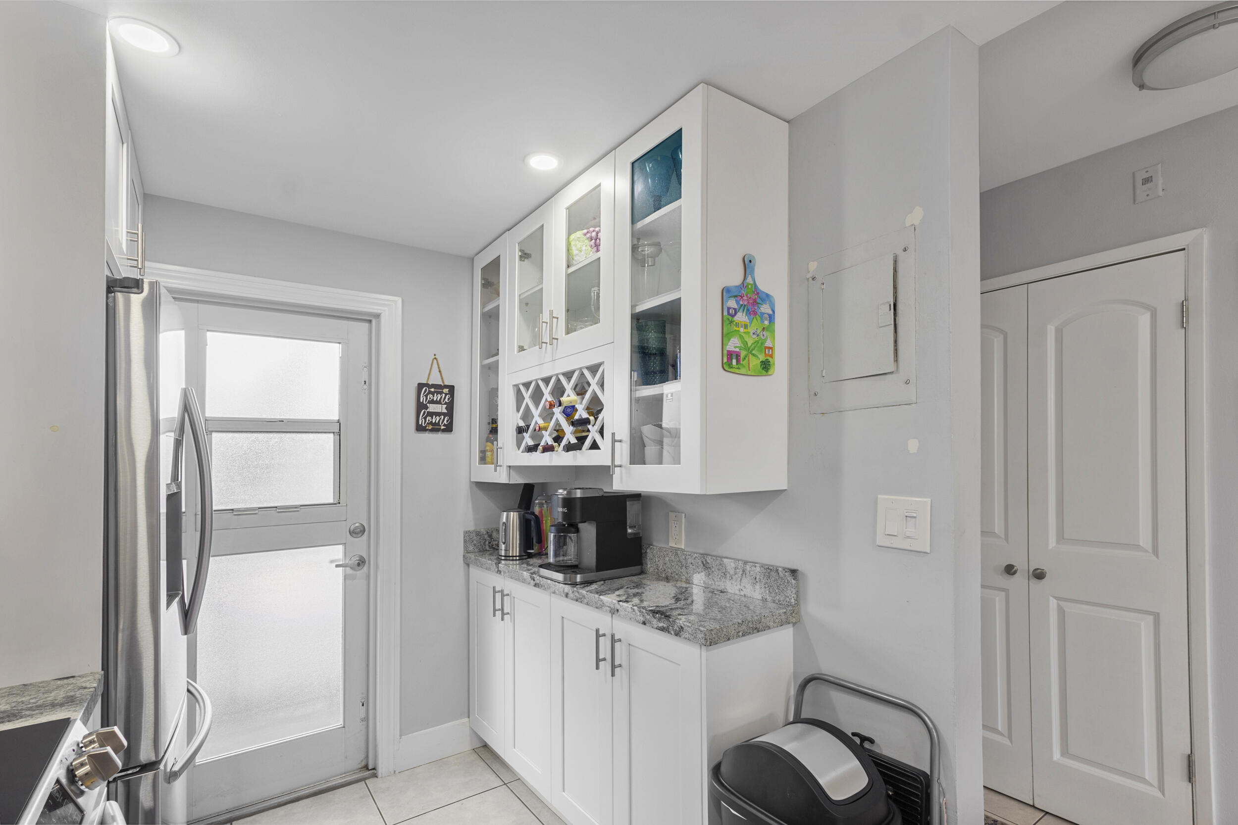 GARDEN-AIRE VILLAGE SOUTH CONDO - Residential