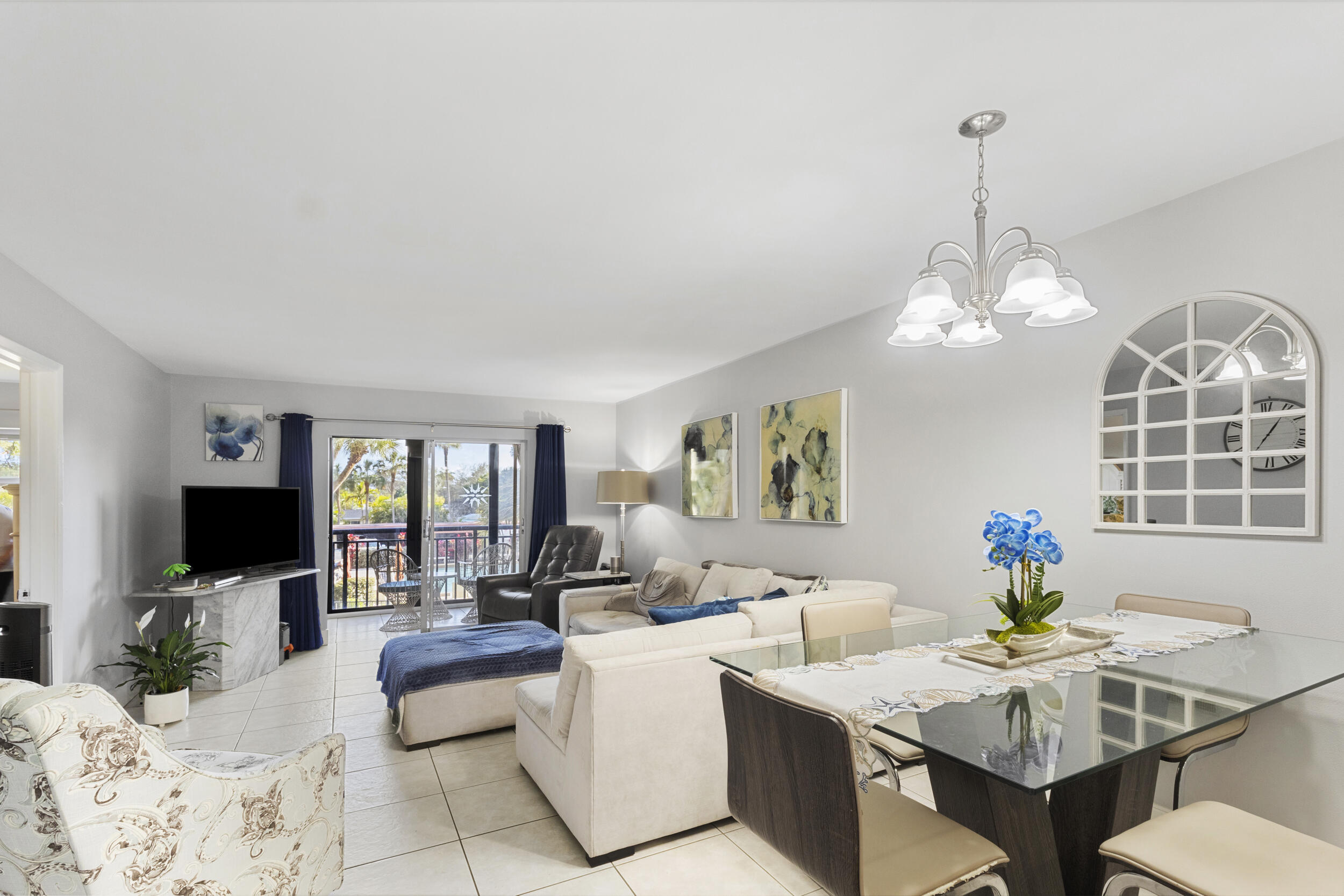 GARDEN-AIRE VILLAGE SOUTH CONDO - Residential