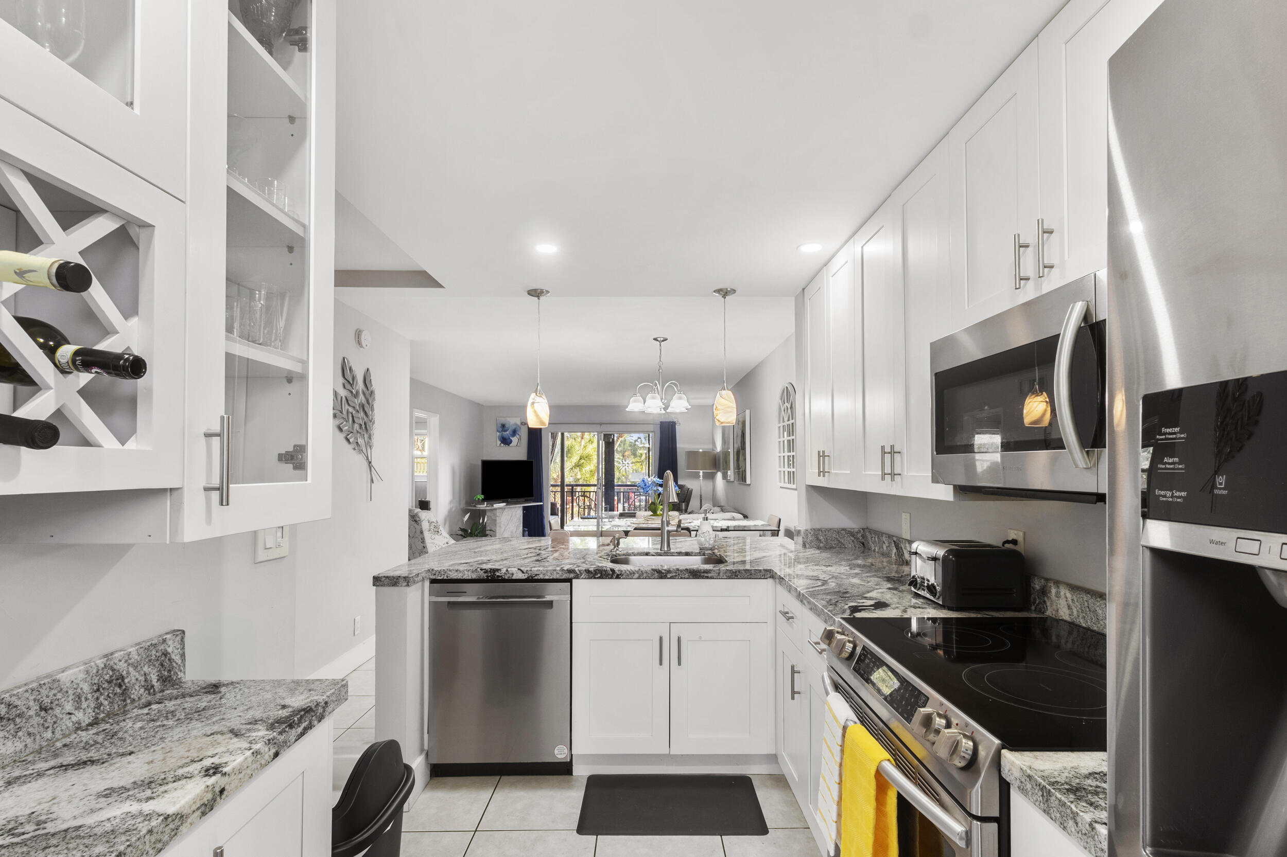 GARDEN-AIRE VILLAGE SOUTH CONDO - Residential