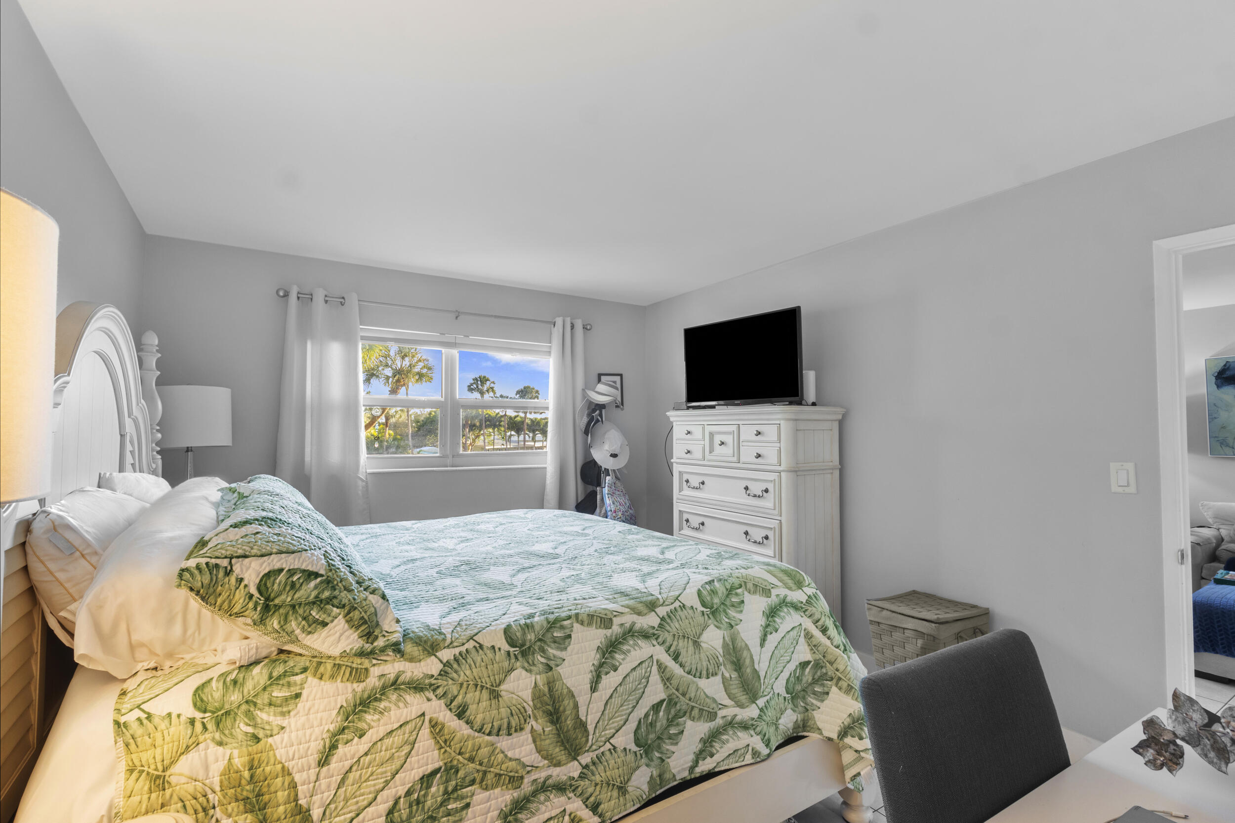 GARDEN-AIRE VILLAGE SOUTH CONDO - Residential