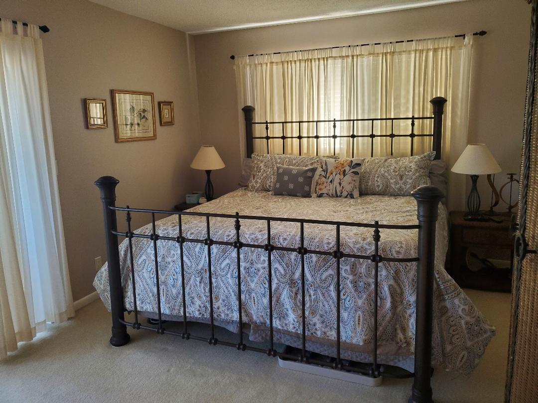 ANDOVER CONDOS - Residential