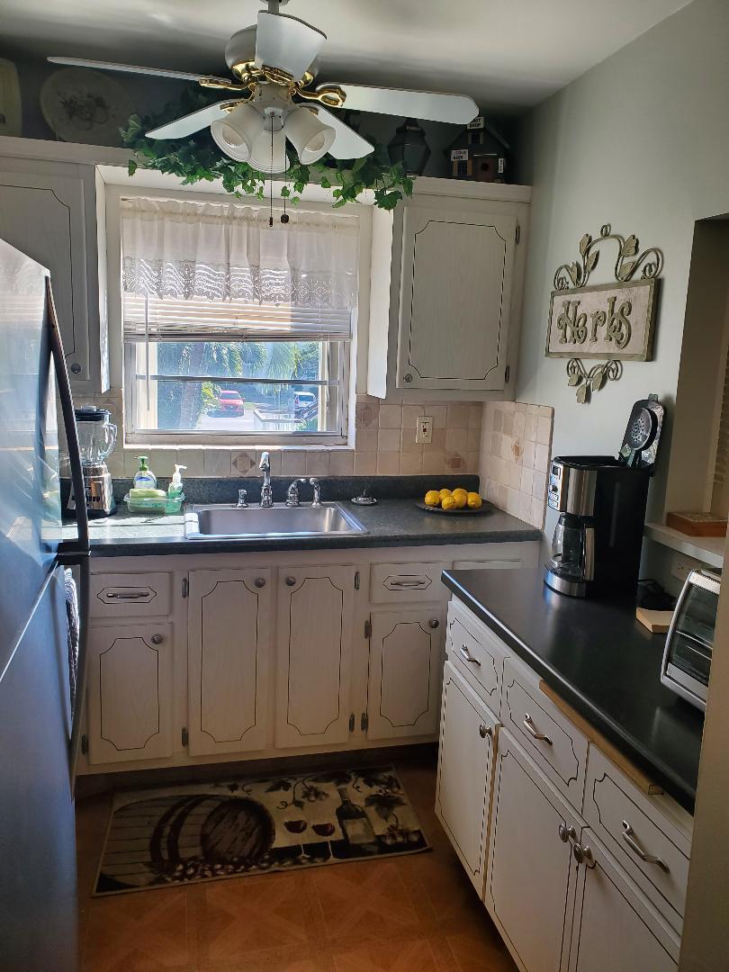 ANDOVER CONDOS - Residential