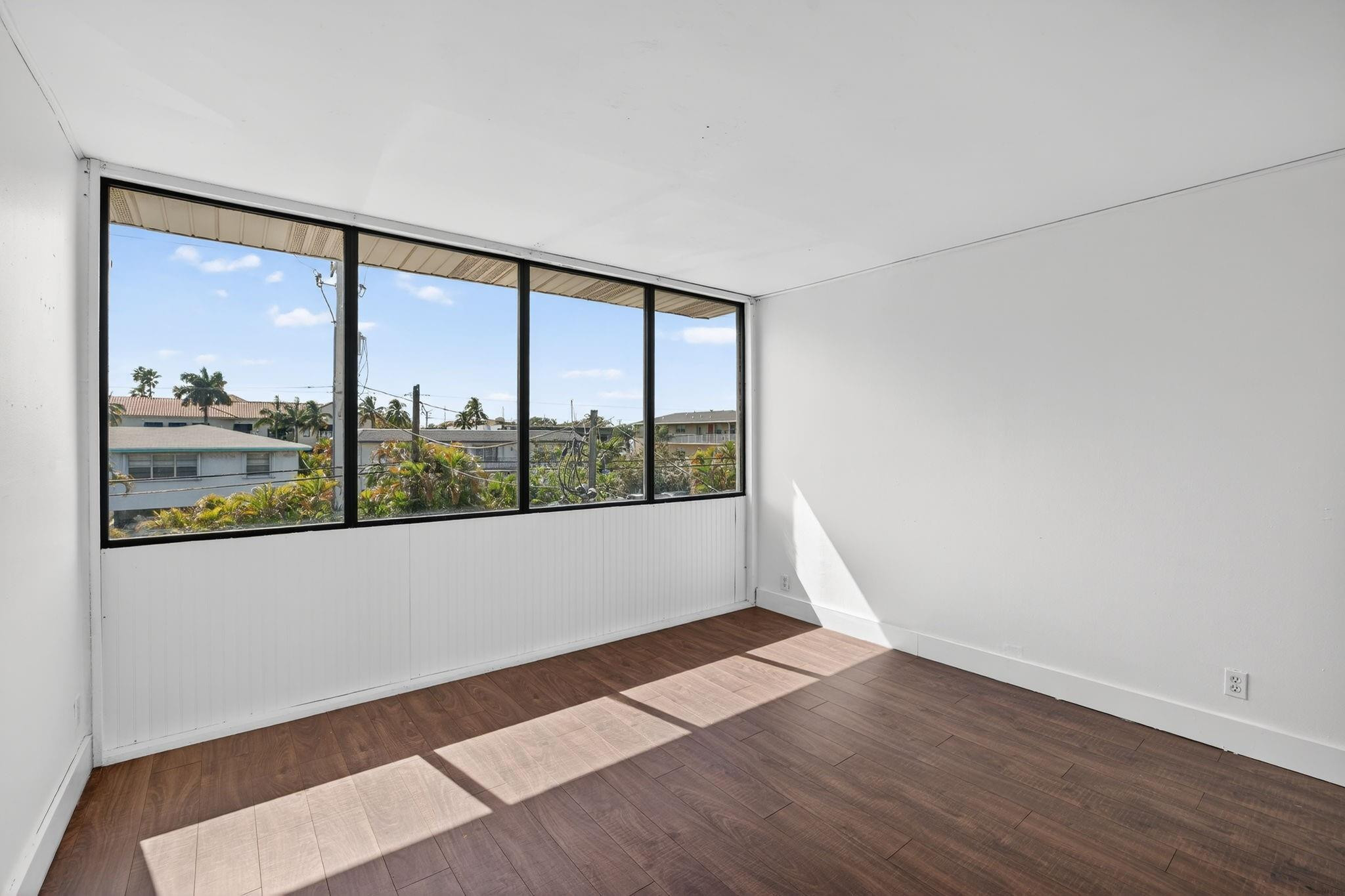 QUARTERDECK CONDO - Residential Lease