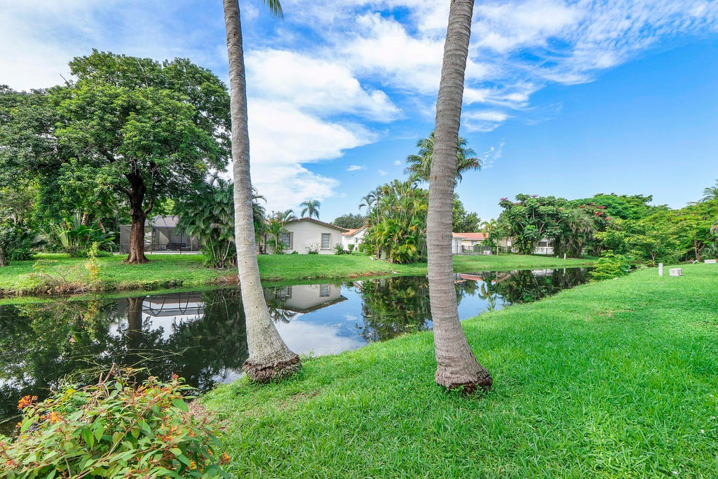 Photo of 2940 NW 87TH Terrace, Coral Springs, FL 33065 (MLS # B26079390)