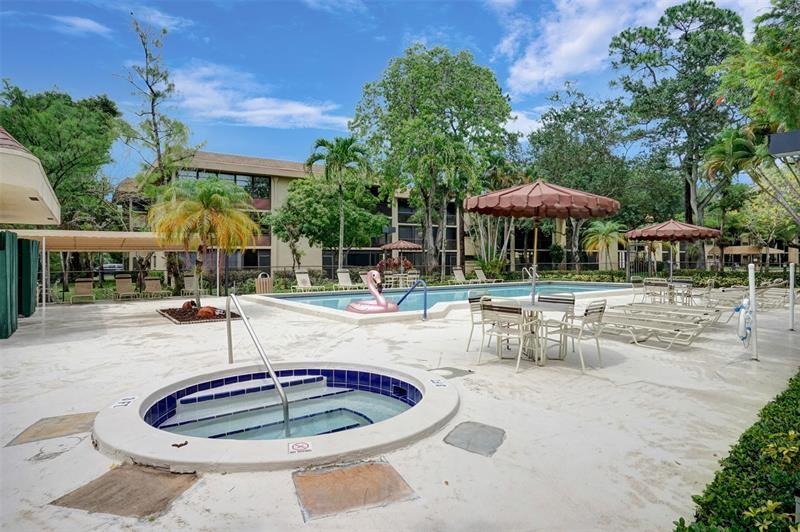 Bonaire at Woodmont - Residential