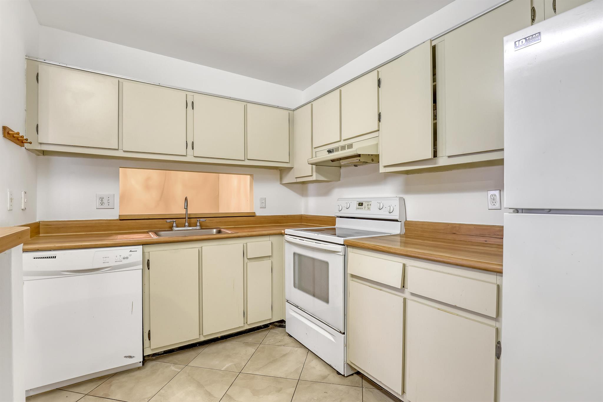 CHASEWOOD OF JUPITER COND - Residential