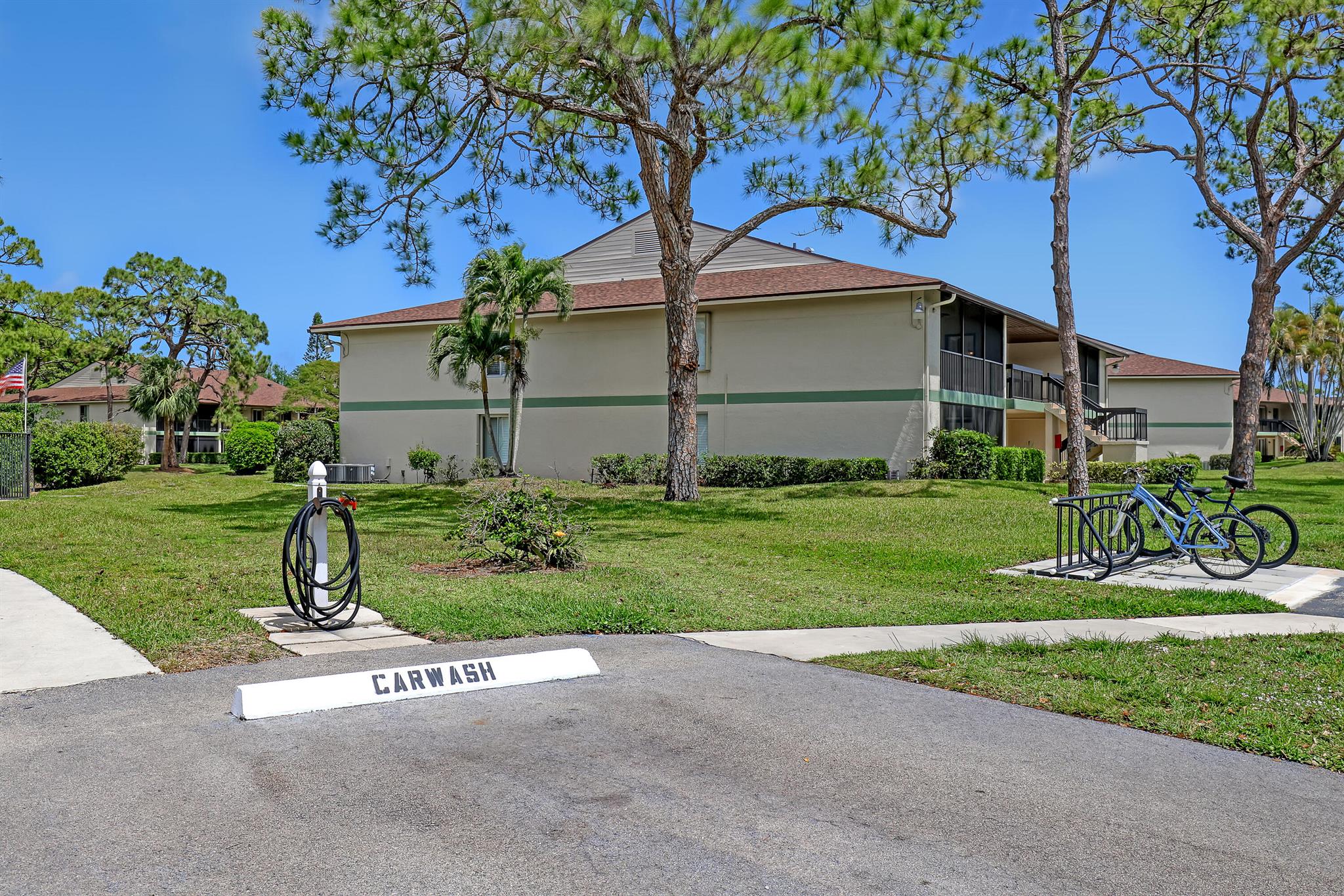 CHASEWOOD OF JUPITER COND - Residential