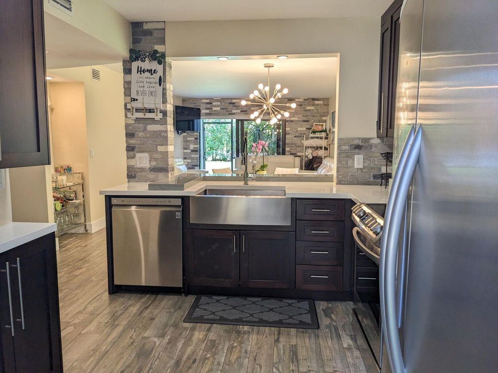 Photo of 400 Club Circle #107, Boca Raton, FL 33487 (MLS # R11106098)