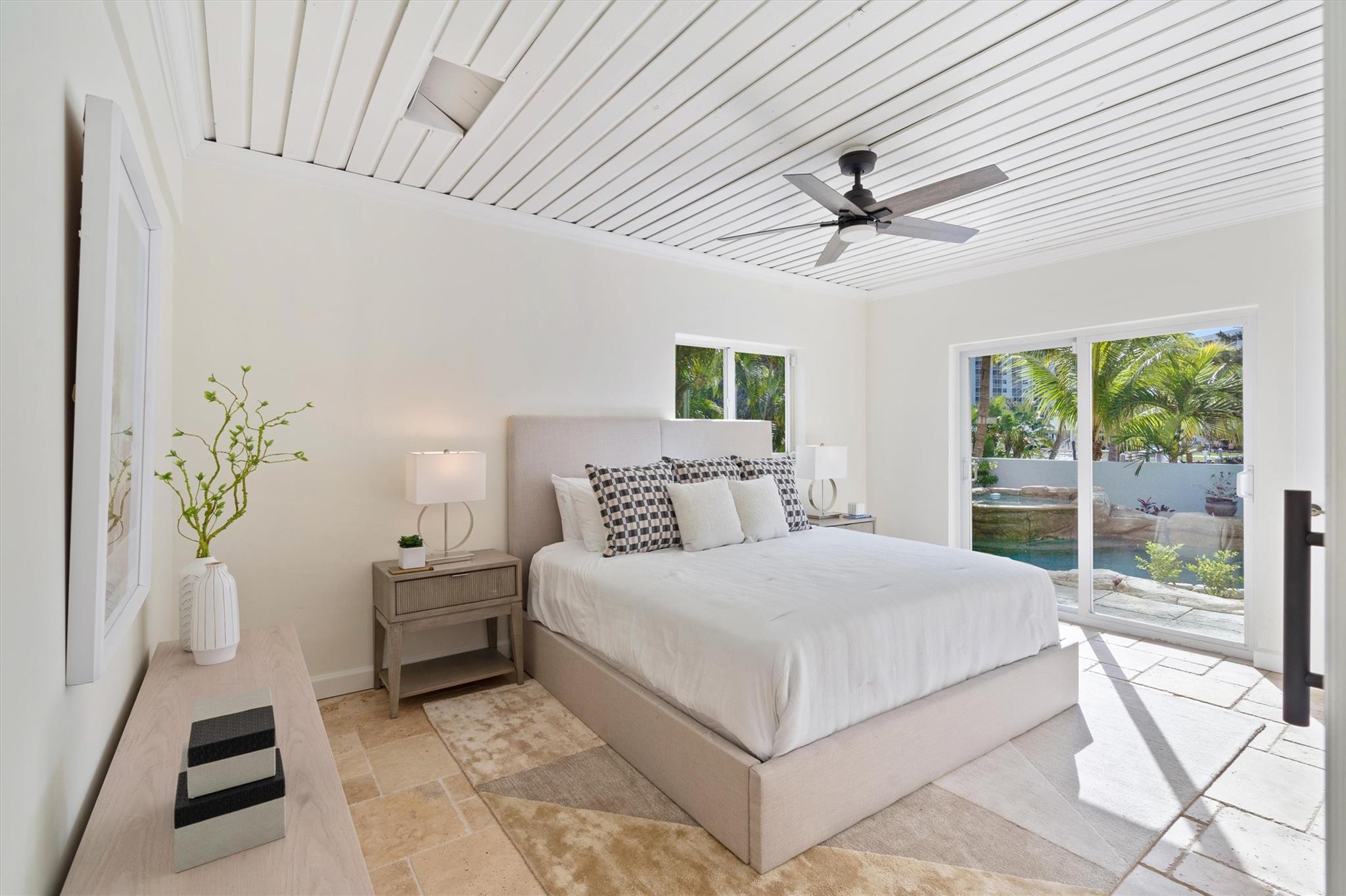 POMPANO ISLES - Residential